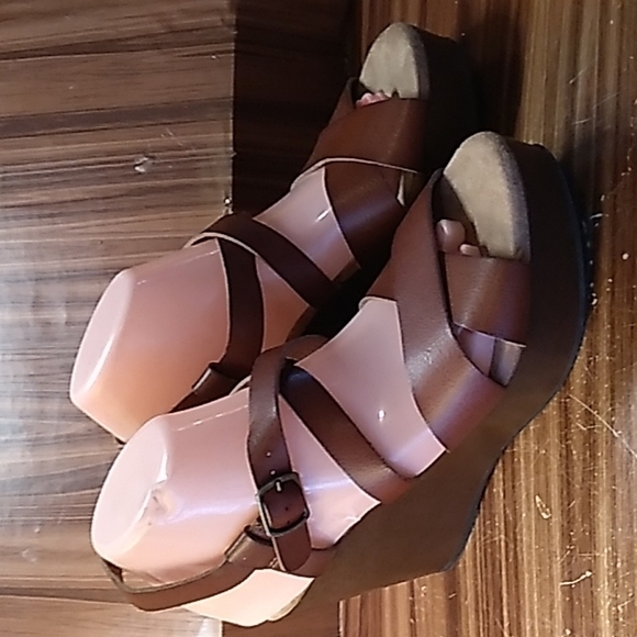 Jellypop Memory Foam 8.5 Orion wedge heels - Picture 1 of 6